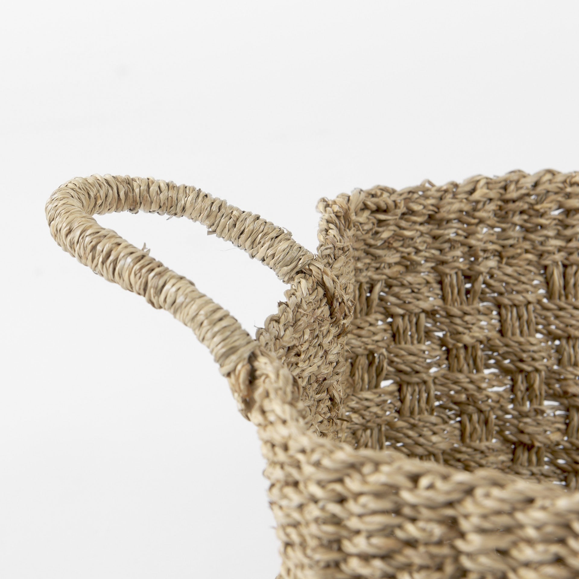 Set of Three Weaved Wicker Storage Baskets-4