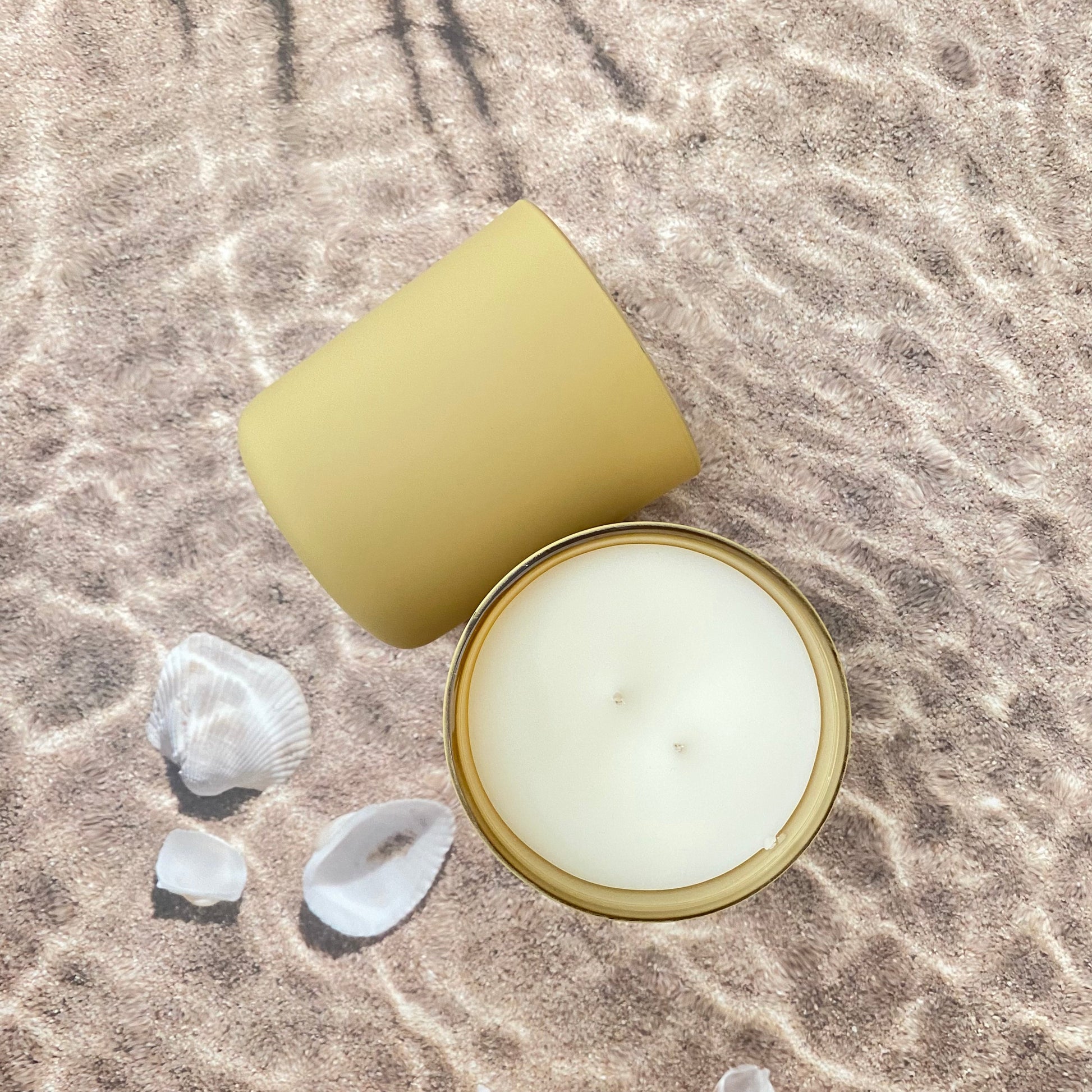 Island Getaway Stress Relief Candle Scents of Vanilla Mint-0